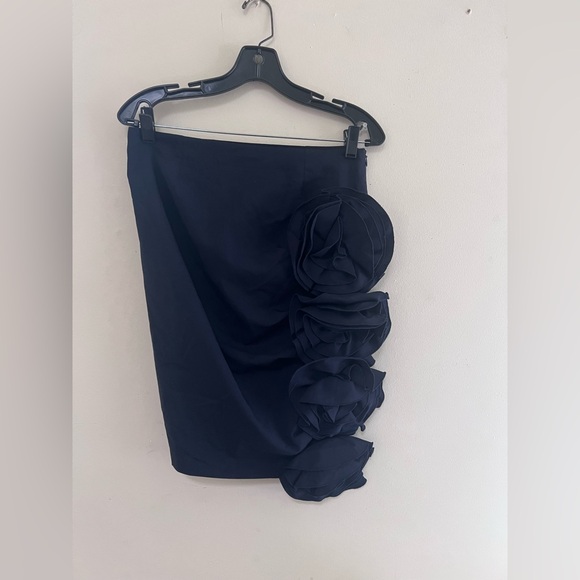 Angelo Taralazzi Dresses & Skirts - Chic Navy Pencil Skirt with Floral Accents